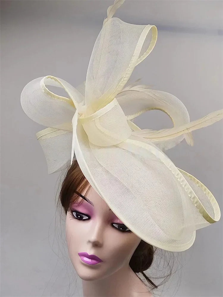 Femme Mariage Fascinator Hat – Elegant Feather Headpiece for Women, Formal Wedding, Church, Tea Party & Kentucky Derby