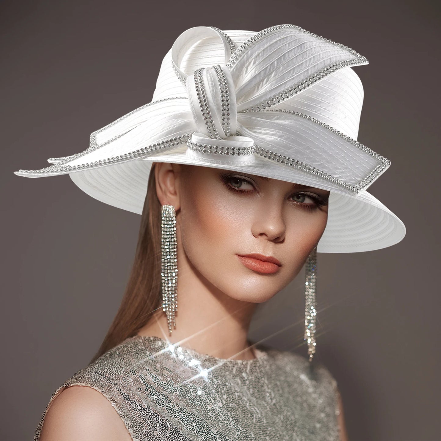 Deluxe White Church Hat – Elegant Satin Party & Banquet Hat with Chains & Flowers, Perfect for Formal Events & Photography