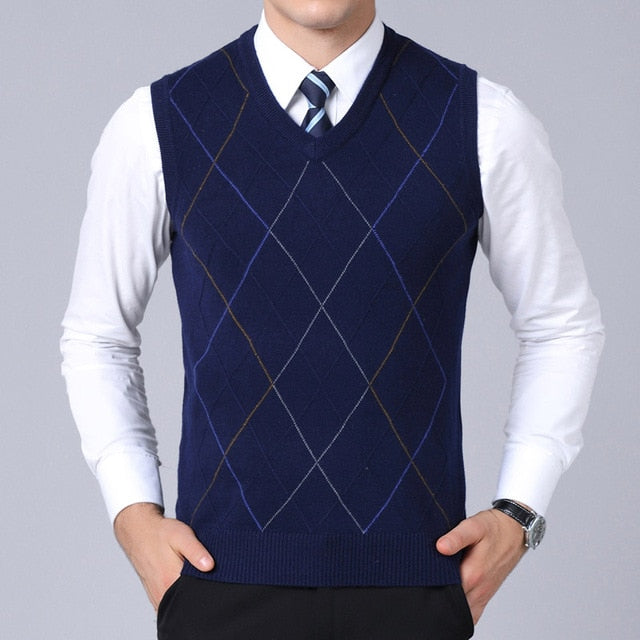 Pullover Slim Fit Vest for Men